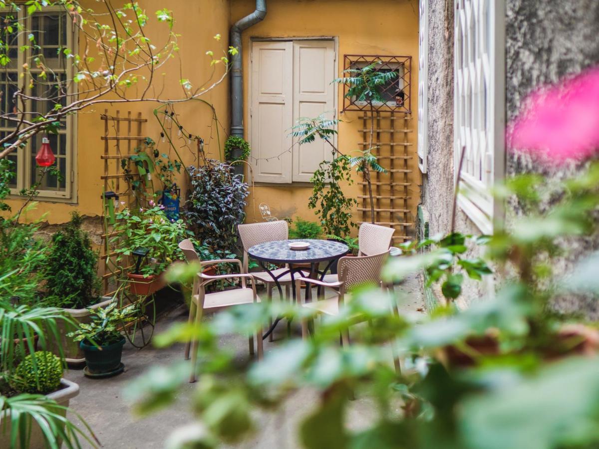 Secret Garden Apartment Zagabria Esterno foto